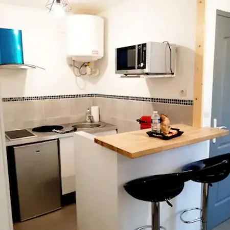 Appartamento Le Petit Charmeur, Parking, Wifi, Gare Flers  Esterno foto