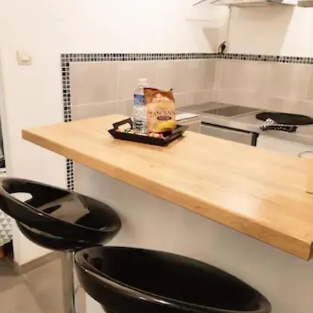 Appartamento Le Petit Charmeur, Parking, Wifi, Gare Flers  Esterno foto