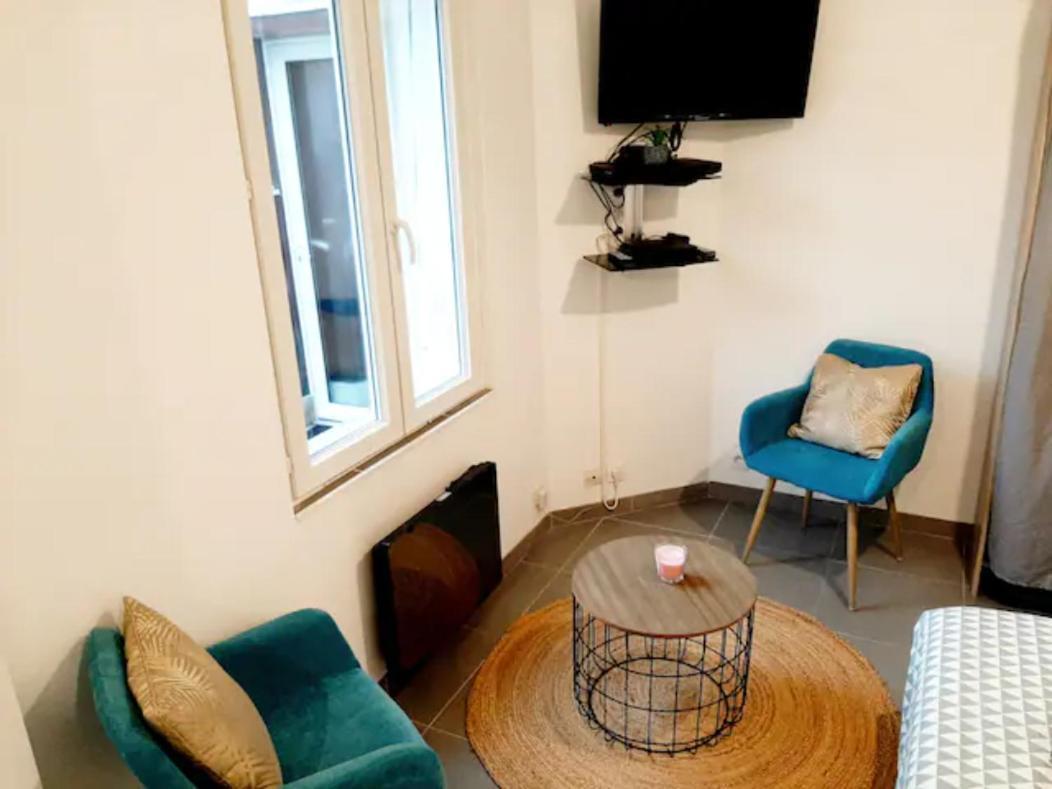 Le Petit Charmeur, Parking, Wifi, Gare Appartement *