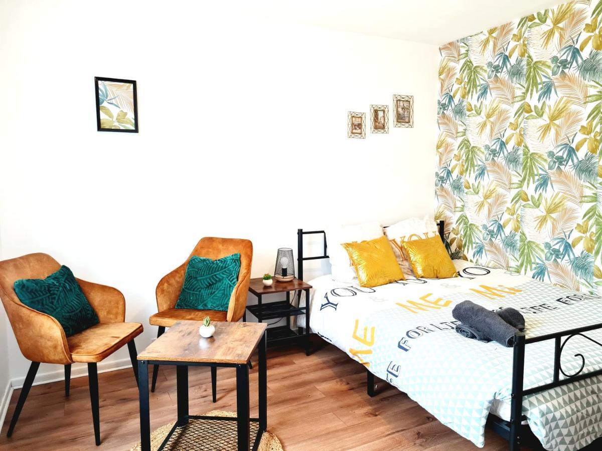 Le Petit Charmeur, Parking, Wifi, Gare Flers (Orne)